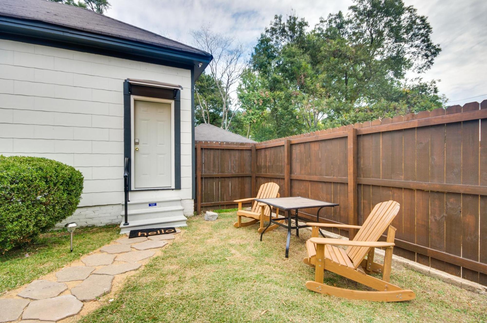 Modern Greenwood Studio Less Than 1 Mi To Downtown! ภายนอก รูปภาพ